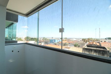 Apartamento para alugar com 40m², 2 quartos e 1 vagaÁrea de Serviço