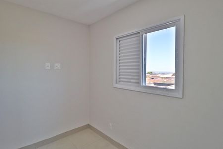 Apartamento para alugar com 40m², 2 quartos e 1 vagaQuarto 