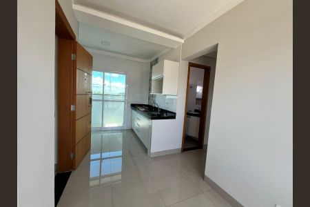 Cozinha/Sala de apartamento para alugar com 2 quartos, 40m² em Umuarama, Uberlândia