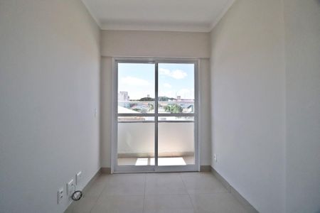 Sala de apartamento para alugar com 2 quartos, 40m² em Umuarama, Uberlândia