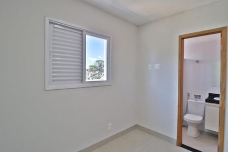 Apartamento para alugar com 40m², 2 quartos e 1 vagaSuíte 