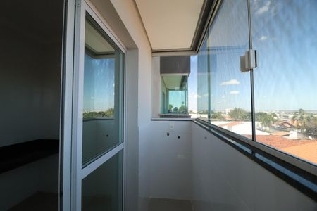 Apartamento para alugar com 40m², 2 quartos e 1 vagaÁrea de Serviço