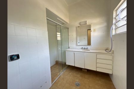 Casa à venda com 174m², 3 quartos e 3 vagas
