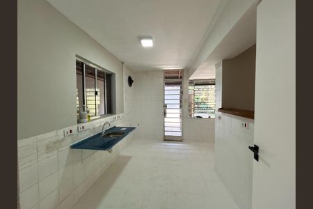 Casa à venda com 174m², 3 quartos e 3 vagas