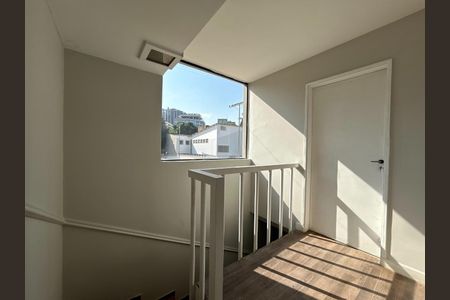 Casa à venda com 174m², 3 quartos e 3 vagas