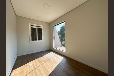 Casa à venda com 174m², 3 quartos e 3 vagas