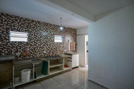 Casa à venda com 120m², 2 quartos e 1 vagaQuarto de Serviço