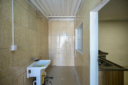 Casa à venda com 120m², 2 quartos e 1 vagaÁrea de Serviço 