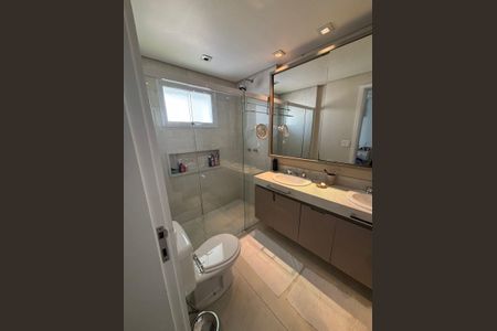 Apartamento à venda com 138m², 3 quartos e 3 vagas Apartamento à venda com 138m², 3 quartos e 3 vagasBanheiro 2
