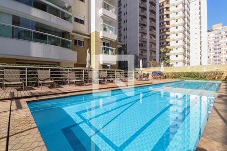 Apartamento à venda com 138m², 3 quartos e 3 vagas Apartamento à venda com 138m², 3 quartos e 3 vagasPiscina