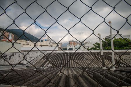 Apartamento à venda com 80m², 2 quartos e 2 vagasÁrea de Serviço Vista