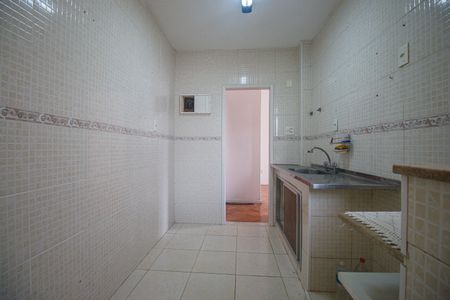 Apartamento à venda com 80m², 2 quartos e 2 vagasCozinha