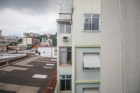 Sala Varanda Vista de apartamento à venda com 2 quartos, 80m² em Tijuca, Rio de Janeiro