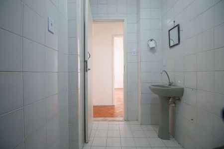 Apartamento à venda com 80m², 2 quartos e 2 vagasBanheiro