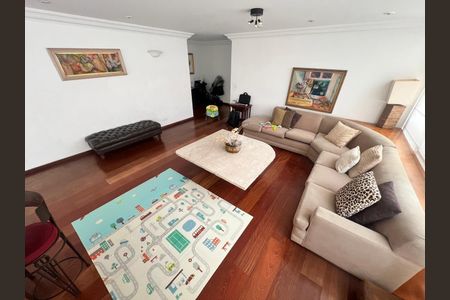 Apartamento à venda com 3 quartos, 240m² em Santa Cecilia, São Paulo