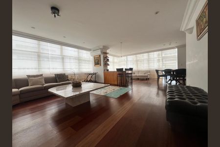 Apartamento à venda com 3 quartos, 240m² em Santa Cecilia, São Paulo
