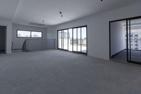 Apartamento à venda com 306m², 3 quartos e 3 vagas