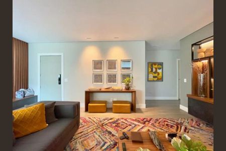 Apartamento à venda com 4 quartos, 253m² em Higienópolis, São Paulo