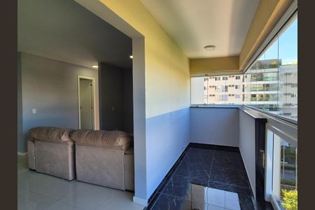 Apartamento à venda com 78m², 2 quartos e 1 vaga