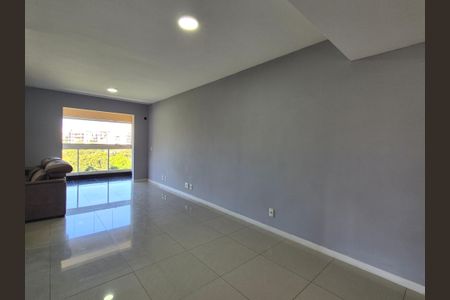 Apartamento à venda com 78m², 2 quartos e 1 vaga