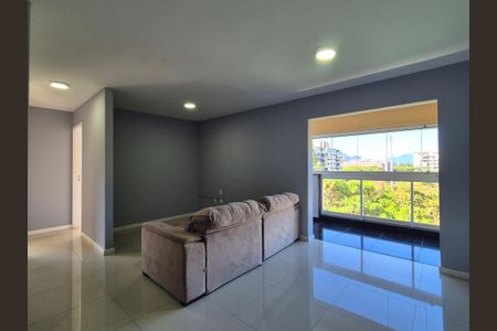 Apartamento à venda com 78m², 2 quartos e 1 vaga