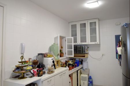 Apartamento à venda com 119m², 4 quartos e 2 vagasCozinha