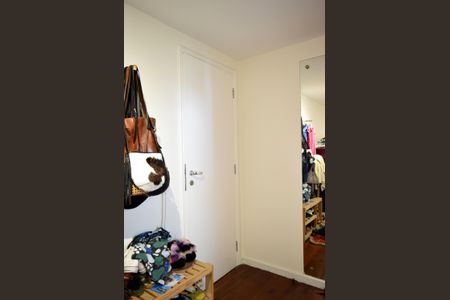 Apartamento à venda com 119m², 4 quartos e 2 vagasQuarto3