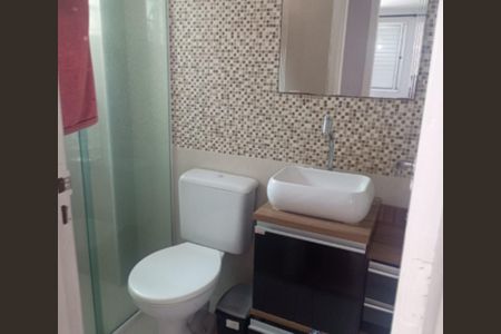 Banheiro de apartamento para alugar com 2 quartos, 47m² em Parque Esmeralda, São Paulo