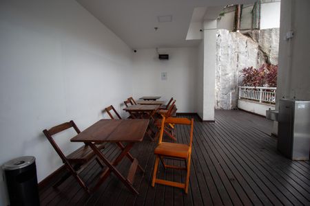 Apartamento à venda com 46m², 2 quartos e 1 vagaÁrea comum - Churrasqueira