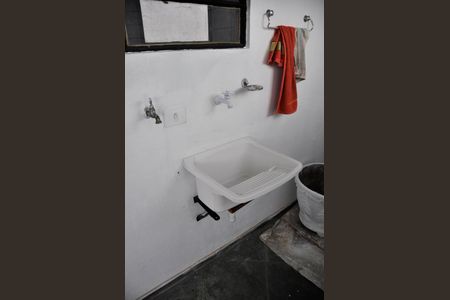 Casa para alugar com 80m², 1 quarto e 1 vagaDetalhe - Área de Serviço