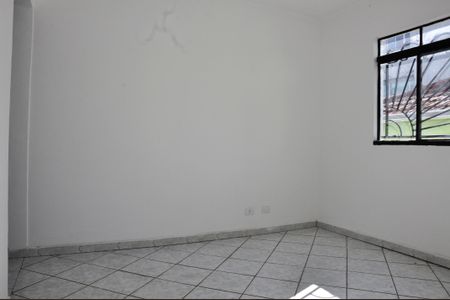 Detalhe - Sala de casa para alugar com 1 quarto, 80m² em Vila Mangalot, São Paulo