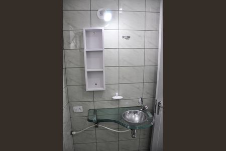 Casa para alugar com 80m², 1 quarto e 1 vagaDetalhe - Banheiro Social