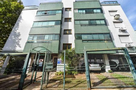 Apartamento para alugar com 230m², 3 quartos e 2 vagasFachada