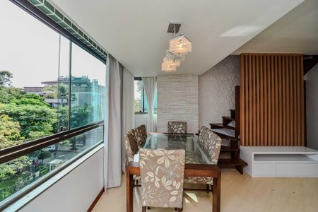 Sala de apartamento para alugar com 3 quartos, 230m² em Jardim Lindóia, Porto Alegre