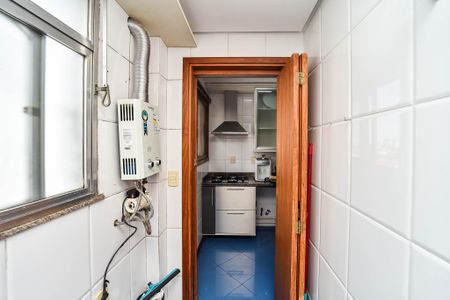 Apartamento para alugar com 230m², 3 quartos e 2 vagasÁrea de Serviço