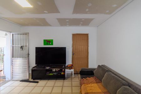 Sala de casa à venda com 3 quartos, 220m² em Água Rasa, São Paulo