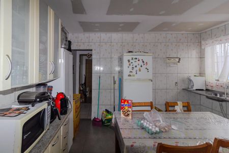 Casa para alugar com 220m², 3 quartos e 3 vagasCozinha