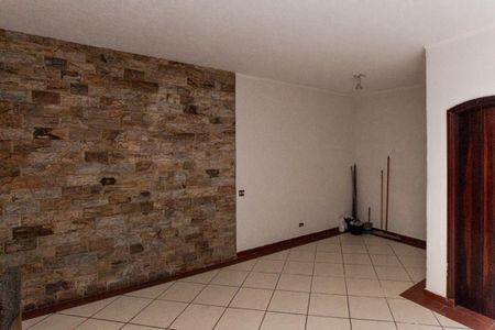 Casa à venda com 306m², 3 quartos e 8 vagas Casa à venda com 306m², 3 quartos e 8 vagasÁrea de Serviço