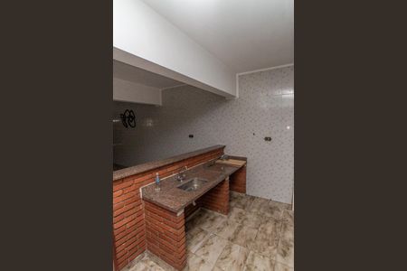 Casa à venda com 306m², 3 quartos e 8 vagas Casa à venda com 306m², 3 quartos e 8 vagasGaragem