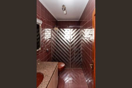 Casa à venda com 306m², 3 quartos e 8 vagas Casa à venda com 306m², 3 quartos e 8 vagasBanheiro