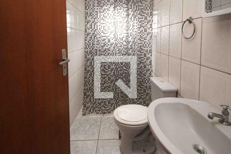 Casa para alugar com 15m², 1 quarto e sem vaga Casa para alugar com 15m², 1 quarto e sem vagaBanheiro social