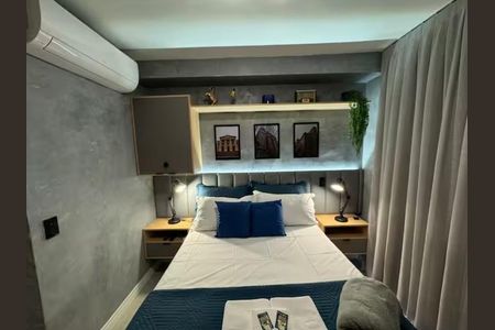 Apartamento para alugar com 19m², 1 quarto e sem vaga Apartamento para alugar com 19m², 1 quarto e sem vagaSala / Quarto