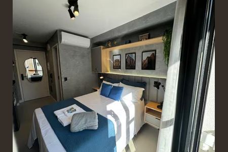 Apartamento para alugar com 19m², 1 quarto e sem vaga Apartamento para alugar com 19m², 1 quarto e sem vagaSala / Quarto