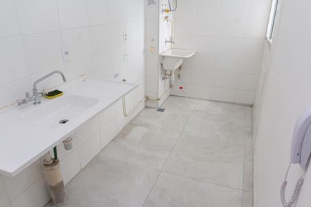 Apartamento para alugar com 40m², 2 quartos e sem vagaÁrea de Serviço