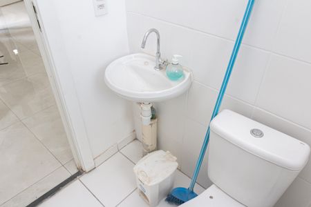 Apartamento para alugar com 40m², 2 quartos e sem vagaBanheiro