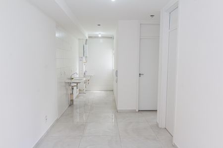 Sala de apartamento para alugar com 2 quartos, 40m² em Campo Grande, Rio de Janeiro