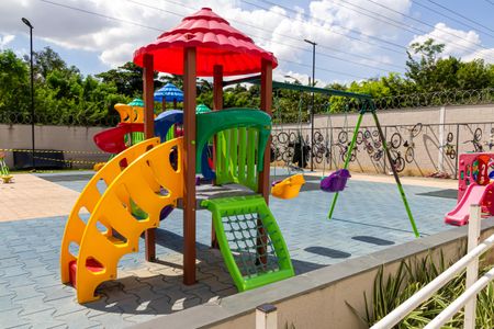 Apartamento para alugar com 40m², 2 quartos e sem vagaÁrea comum - Playground