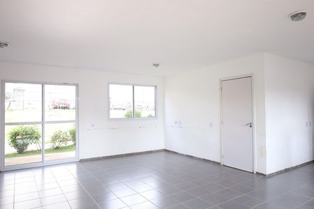 Apartamento à venda com 44m², 2 quartos e sem vagaÁrea comum - Salão de festas