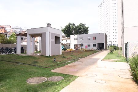 Apartamento à venda com 44m², 2 quartos e sem vagaÁrea comum