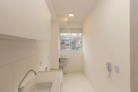 Apartamento à venda com 44m², 2 quartos e sem vaga Apartamento à venda com 44m², 2 quartos e sem vagaCozinha e Área de Serviço